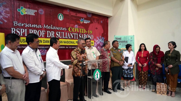 Tiga Orang Survivor Corona Pertama di Indonesia Dipulangkan
