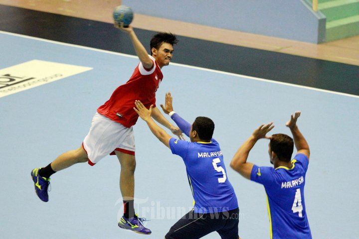 Tim Handball Putra Indonesia kalah melawan Malaysia