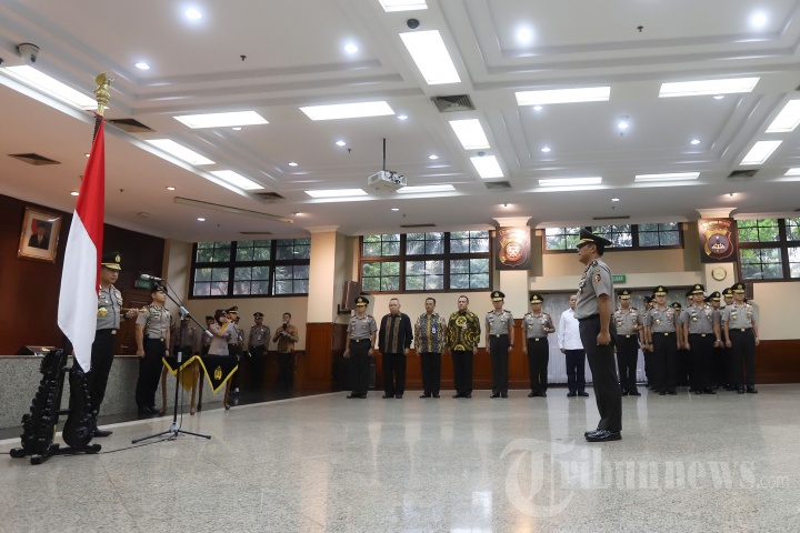 Tito Karnavian Hadiri Upacara Kenaikan Pangkat Polri
