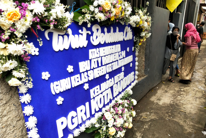 TKP dan Rumah Duka Guru Perempuan Ditusuk Mantan Suaminya