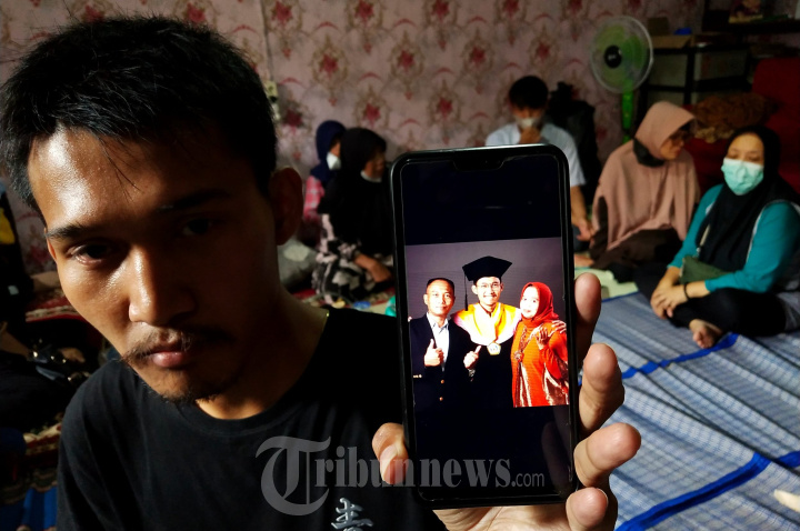 TKP dan Rumah Duka Guru Perempuan Ditusuk Mantan Suaminya