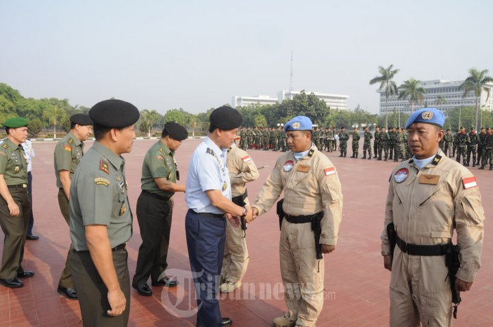 TNI Berangkatkan 140 Prajuritnya ke Mali-Afrika