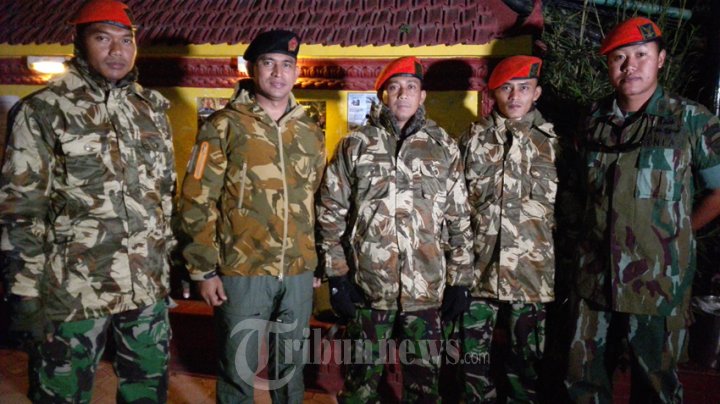 TNI Cari WNI Yang Hilang di Nepal