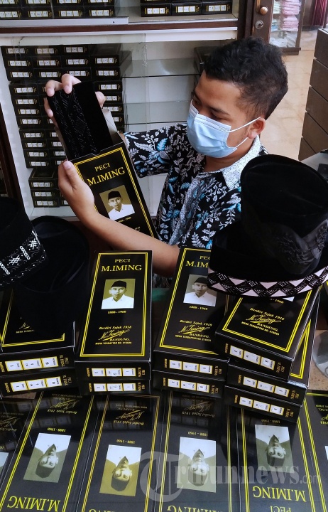 Toko Peci M Iming Bandung Laris Manis
