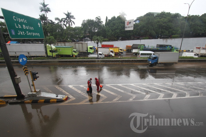 Tol JORR TB Simatupang Banjir