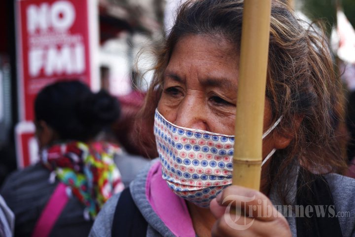 Tolak IMF, Demonstrasi Ricuh di Argentina