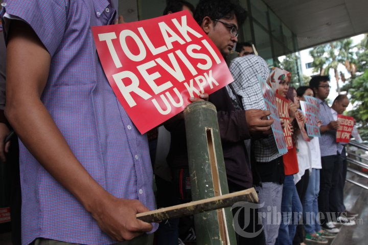 Tolak Revisi UU KPK
