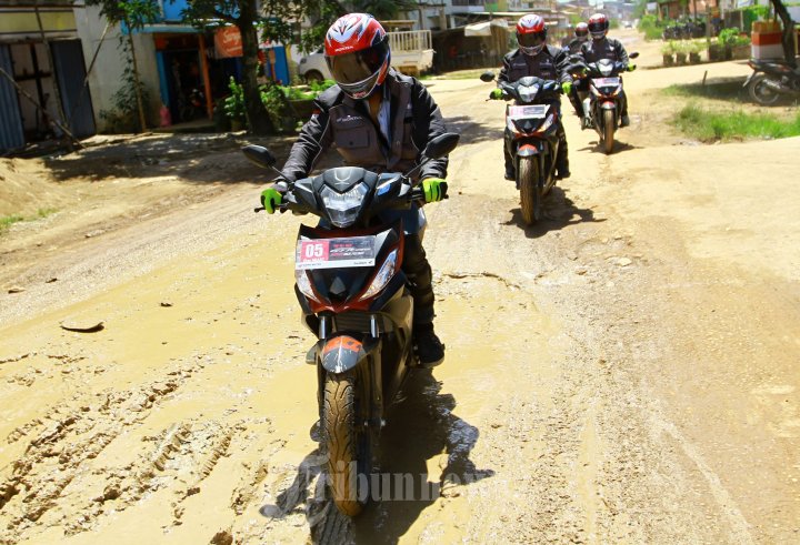 Touring 10 Rider Kendarai Supra GTR 150 R