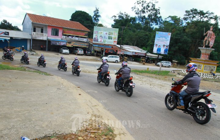 Touring 10 Rider Kendarai Supra GTR 150 R