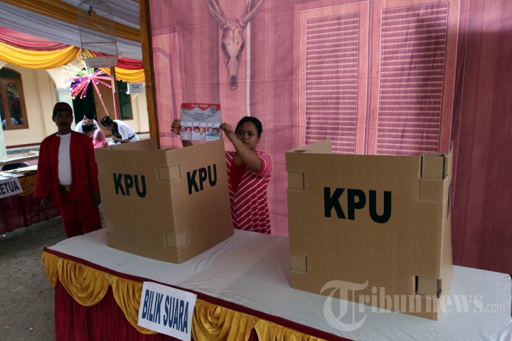 TPS Bertema Adat Betawi Di Tangsel