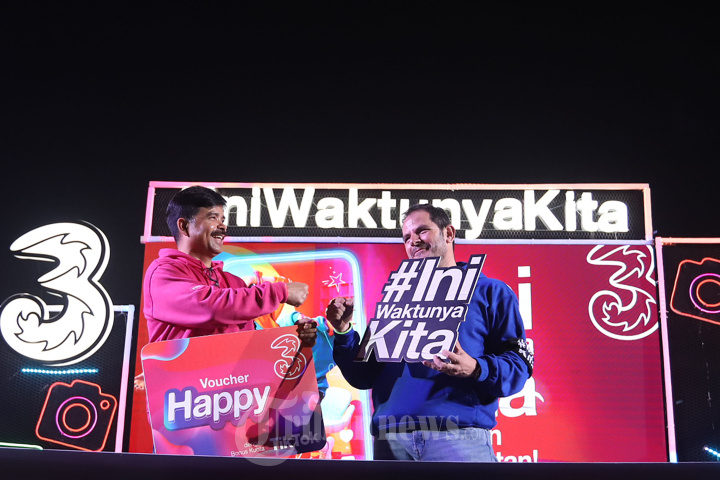 Tri Luncurkan Gerakan #IniWaktunyaKita