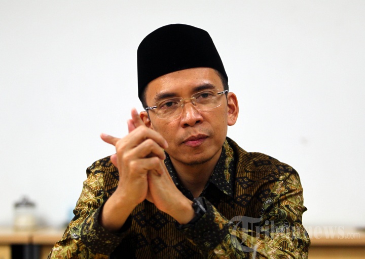 Tuan Guru Bajang Sambangi Tribun