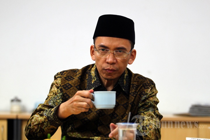 Tuan Guru Bajang Sambangi Tribun