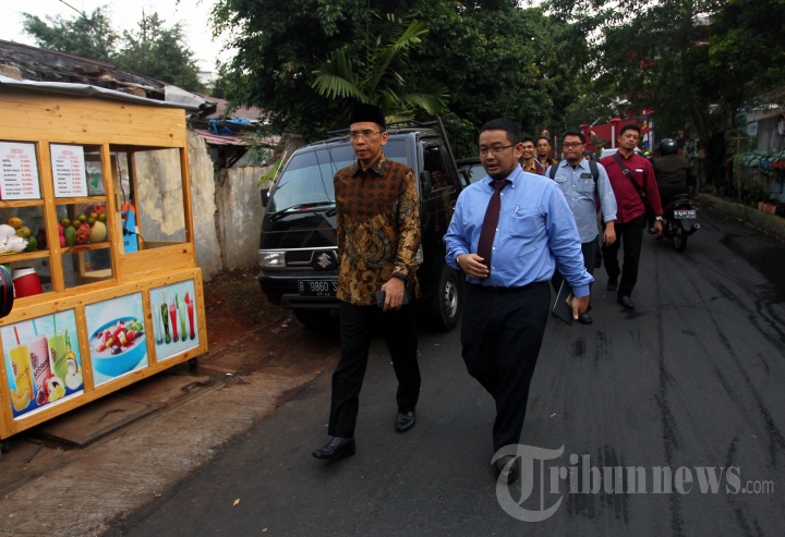 Tuan Guru Bajang Sambangi Tribun