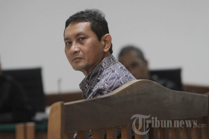 Udar Pristono Dituntut 19 Tahun Penjara