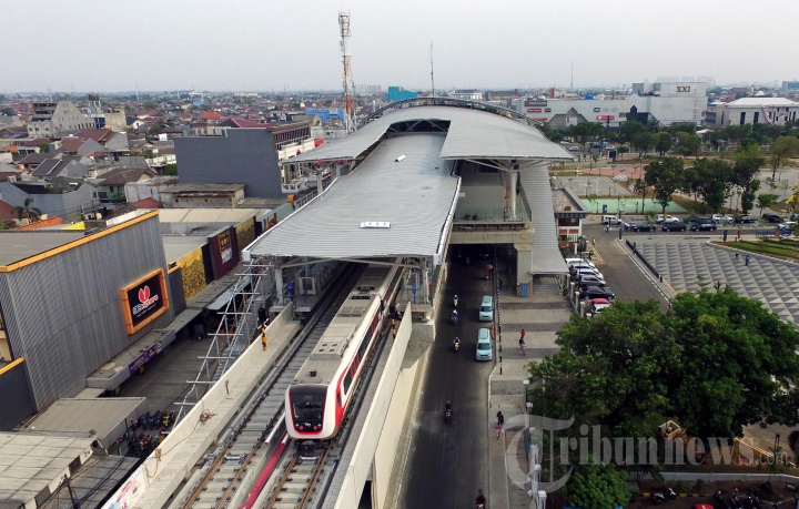 Uji Coba LRT Jakarta
