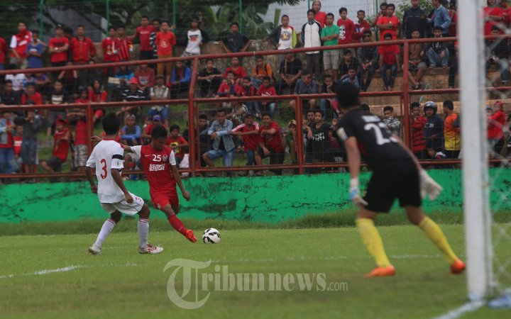 Uji Coba PSM dan Martapura FC