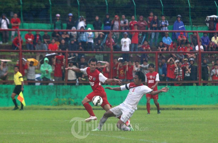 Uji Coba PSM dan Martapura FC