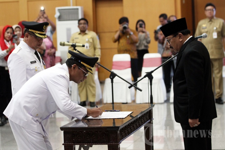 Usai Dilantik Bupati Tulungagung Dinonaktifkan