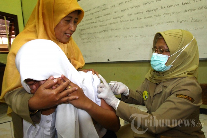 Vaksinasi Campak dan Rubella di Malang
