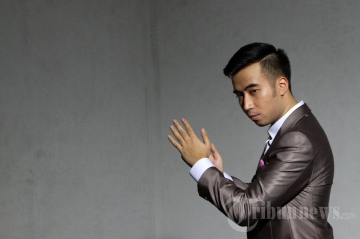 Vidi Aldiano Buat Video Klip Single