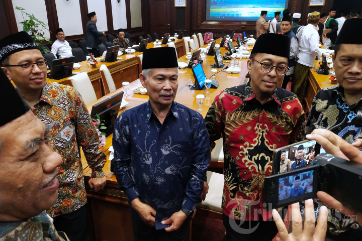 Wagub Jabar Bahas Pesantren Al-Zaytun dengan Tokoh Agama