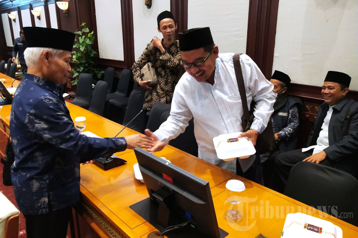 Wagub Jabar Bahas Pesantren Al-Zaytun dengan Tokoh Agama
