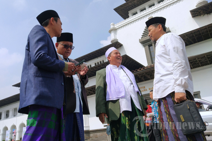 Wagub Jabar Bahas Pesantren Al-Zaytun dengan Tokoh Agama