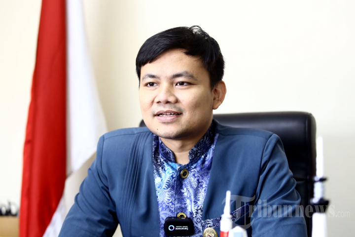 Wakil Ketua Komisi Informasi Pusat Arya Sandhiyudha