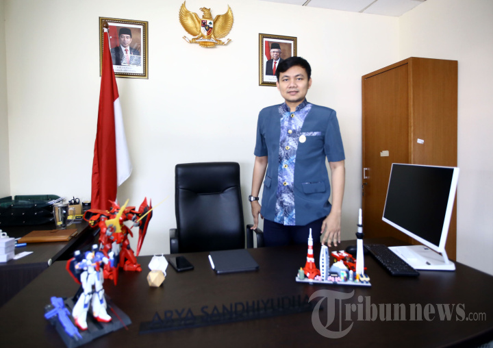 Wakil Ketua Komisi Informasi Pusat Arya Sandhiyudha