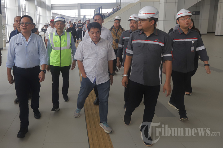 Wamen BUMN Uji Coba LRT Jabodebek