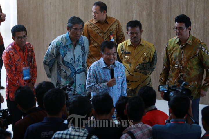 Wapres JK Serahkan SPT Tahunan e-Filing