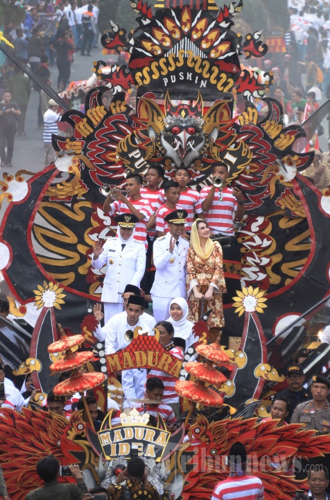 Warga Jatim Sambut Pemimpin Barunya