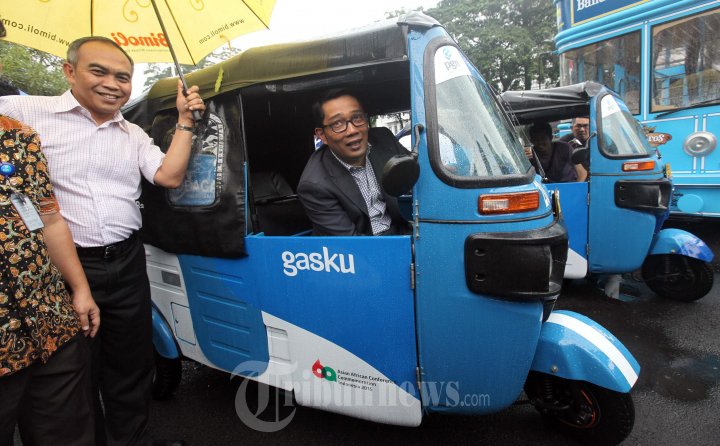 Wartawan Peliput KAA Bandung Disediakan Bajaj Gasku
