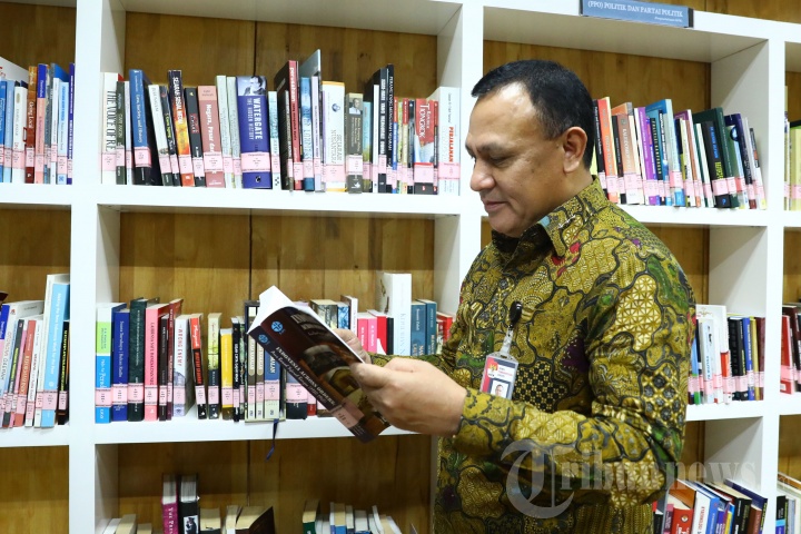 Wawancara Khusus Dengan Firli Bahuri