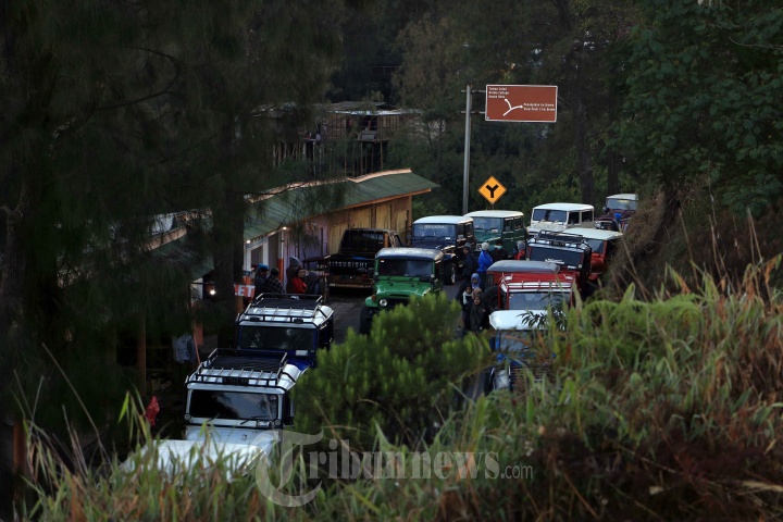 Wisata Keindahan Sunrise Gunung Bromo