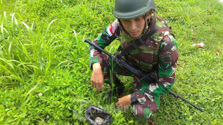 Yonif PR 328/DGH Berhasil Mengamankan Satu Paket Ganja