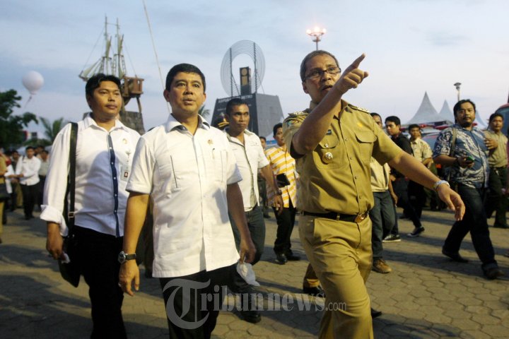 Yuddy Chrisnandi Kunjungi Pameran MC Expo 2015 Makassar