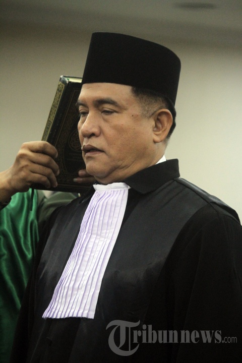 Yusril Menjadi Advokat Peradi