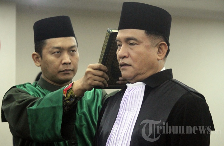 Yusril Menjadi Advokat Peradi
