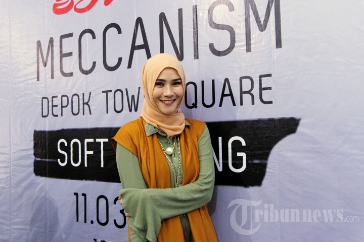 Zaskia Adya Mecca