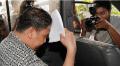 Karena Malu Ditahan KPK Bahar Tutupi Wajahnya