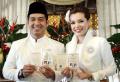Buku Nikah Agus Rahman dan Dewi Sandra