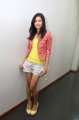 Mikha Tambayong Tampil di Tahan Tawa