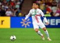 Cristiano Ronaldo Mengontrol Bola