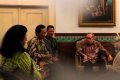 Kunjungan Menlu Australia Ke Kraton Jogya