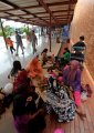 Menunggu Keberangkatan Pesawat
