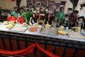 Miss Universe 2012 Berlatih Membuat Bakpia