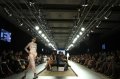Fashion Show IKAT Indonesia Karya Didiet Maulana