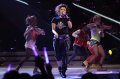 Novita Dewi di Gala Show Ke-6 X Factor Indonesia